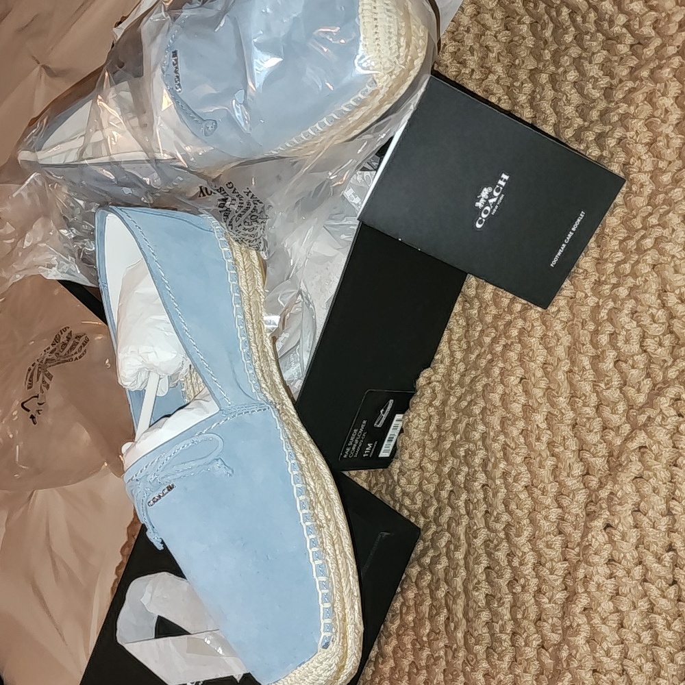 NWOT WOMENS COACH SUEDE ESPADRILLES - Picture 2 of 7